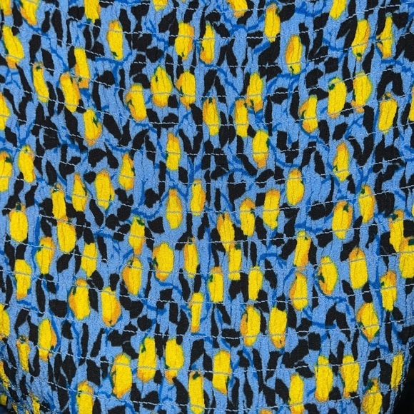 DIANE VON FURSTENBERG NWT Dover Top Nectarine Medium Sky Blue Top Size 14 - Picture 9 of 9